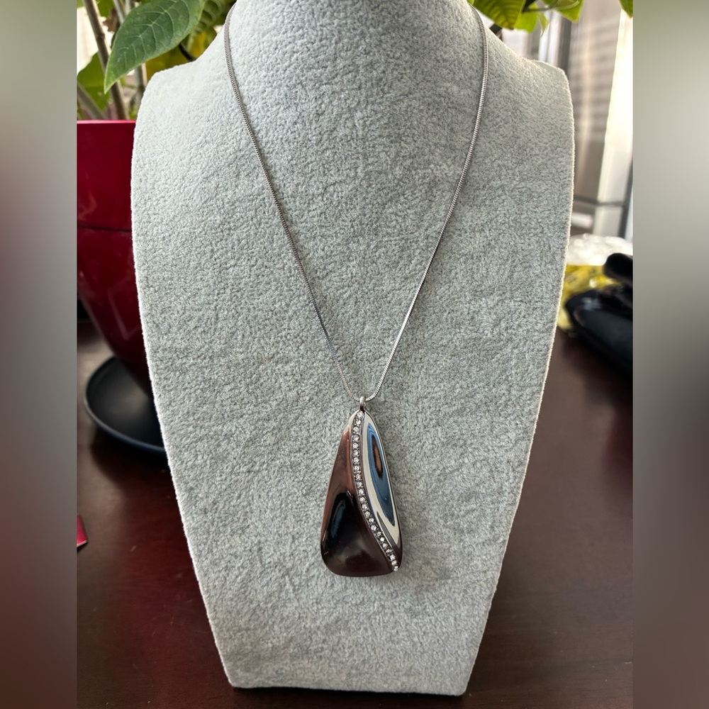 Adjustable Silver Tone Pendant Necklace with Glass Bead Accents